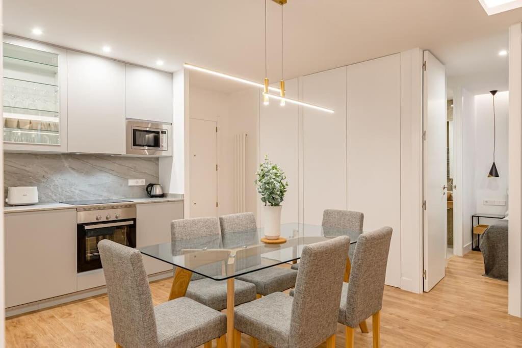 Gran Via VI Calle Jacometrezo 2Br 2Bh Apartment มาดริด ภายนอก รูปภาพ